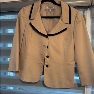 Tahari ASL Cream Blazer with Black Accents